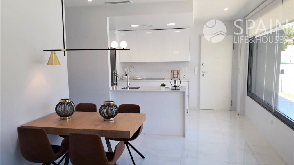 Nové rezidenčné apartmány s fantastickým výhľadom len pár minút od mora v Benidorme, Costa Blanca