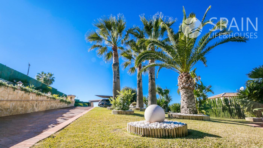 Luxusná 7-izbová vila s výhľadom na more v Javea, Costa Blanca