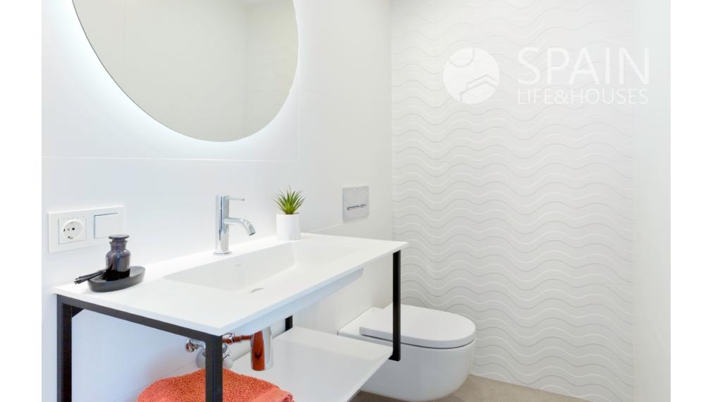 Kompletne zariadená 4 izbová moderná  vila v rezidencii Cumbre del Sol, Costa Blanca