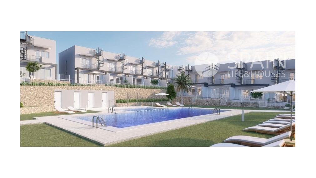 NOVOSTAVBA Radové domy v blízkosti golfu a letiska Alicante