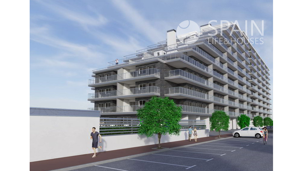 Kompletne zariadený 2- spálňový apartmán ( s názvom "Mestské Záhrady") v prvej línii pri mori so spoločnými bazénmi a vírivkami, Oropesa, Valencia