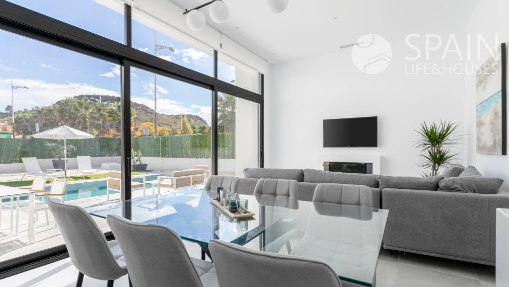 VILLA ESENCIA. Nové samostatne stojace vily so súkromným bazénom vo vnútrozemí, Calasparra, Murcia