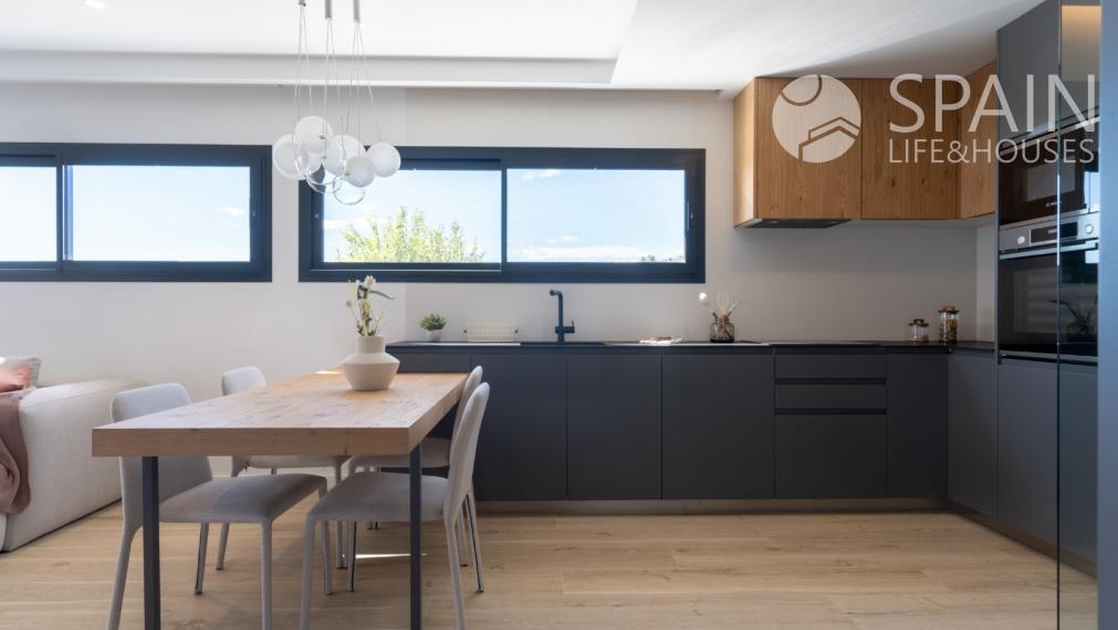 Nový, luxusný  2 spálňový apartmán so spoločným bazénom v Cumbre del Sol, Costa Blanca