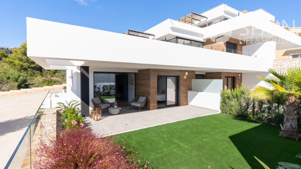 Nový, luxusný  2 spálňový apartmán so spoločným bazénom v Cumbre del Sol, Costa Blanca