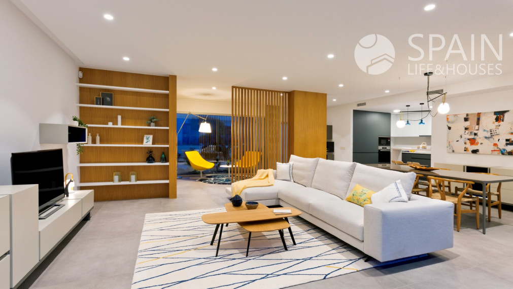 Moderná vila so súkromným bazénom a výhľadom na more v Cumbre de Sol; Benitachell; Costa Blanca sever