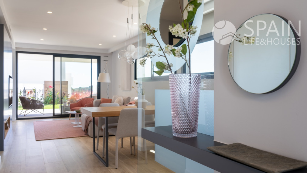 Nový, luxusný 2-spálňový apartmán so záhradou a spoločným bazénom v Cumbre del Sol Benitachell; Costa Blanca Sever