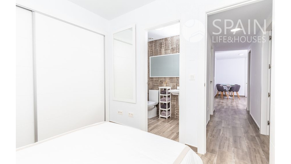 Fantastické nové radové domy v Alicante, 5 minút od pláže a 15 minút od centra mesta; Costa Blanca