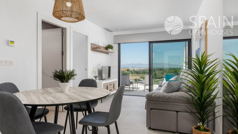 Fantastické nové apartmány s 2 spálňami a bazénom v Benijofare na pobreží Costa Blanca južne 8 km od pláže. Dodanie koniec roka 2022