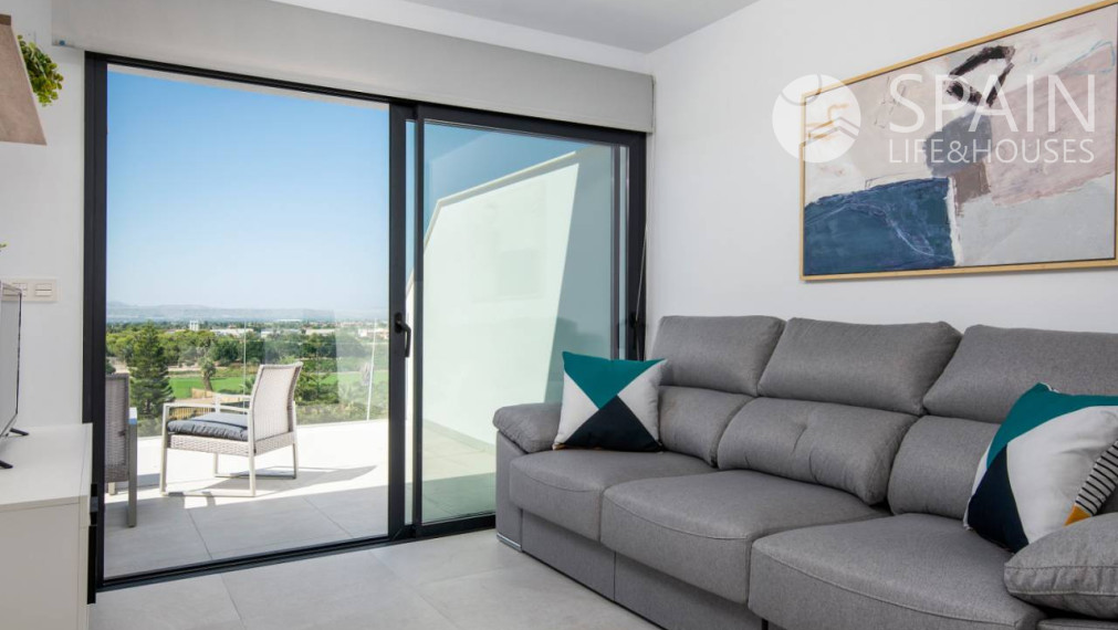 Fantastické nové apartmány s 2 spálňami a bazénom v Benijofare na pobreží Costa Blanca južne 8 km od pláže. Dodanie koniec roka 2022