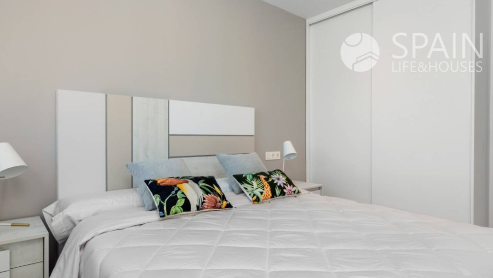 Fantastické nové apartmány s 2 spálňami a bazénom v Benijofare na pobreží Costa Blanca južne 8 km od pláže. Dodanie koniec roka 2022