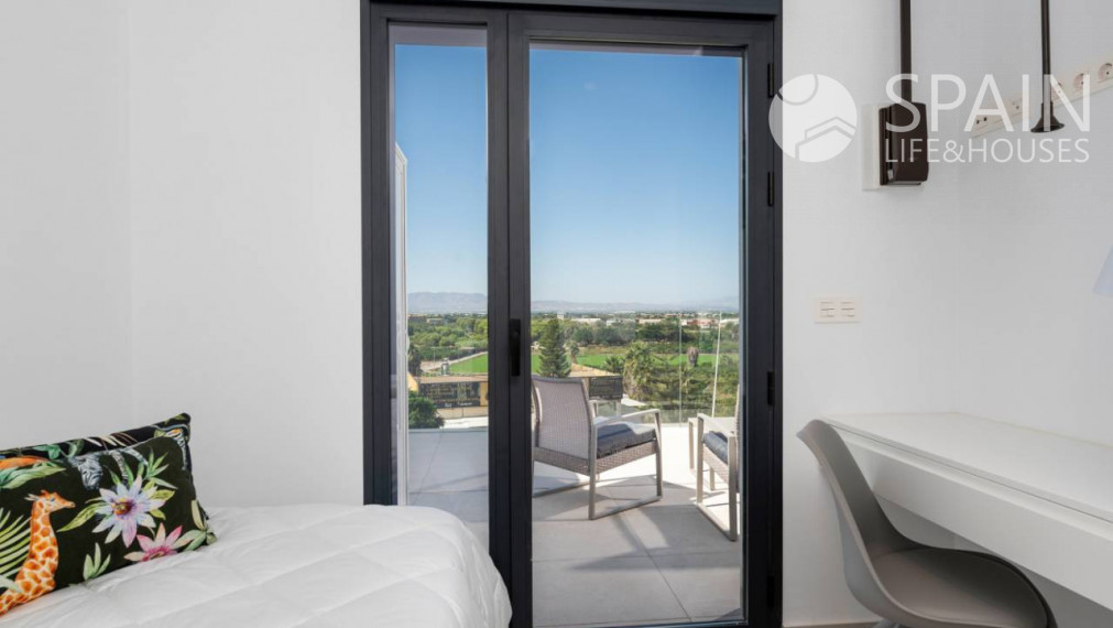 Fantastické nové apartmány s 2 spálňami a bazénom v Benijofare na pobreží Costa Blanca južne 8 km od pláže. Dodanie koniec roka 2022