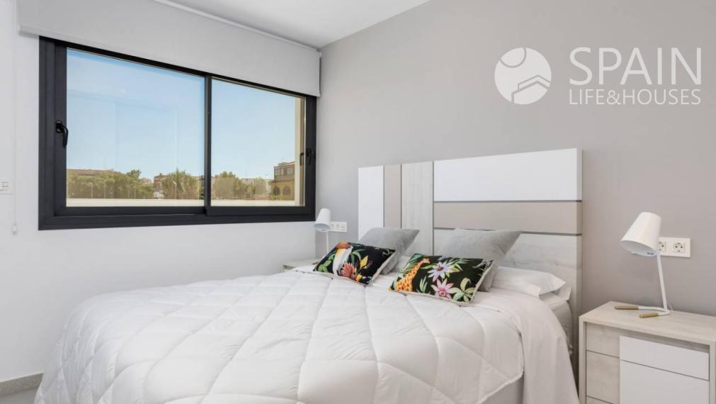 Fantastické nové apartmány s 2 spálňami a bazénom v Benijofare na pobreží Costa Blanca južne 8 km od pláže. Dodanie koniec roka 2022