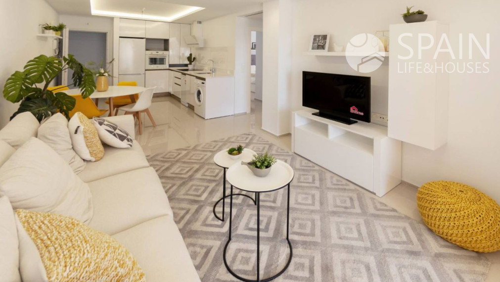 Novopostavený apartmán s 2 spálňami a 2 kúpeľňami 10 minút od pláže v Los Alcazares, Murcia, Španielsko. Dokončené.