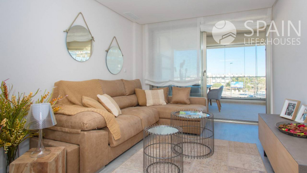 Novostavba podkrovného bytu s 3 spálňami a spoločným wellness/bazénom v la Zenia, Orihuela Costa, Alicante