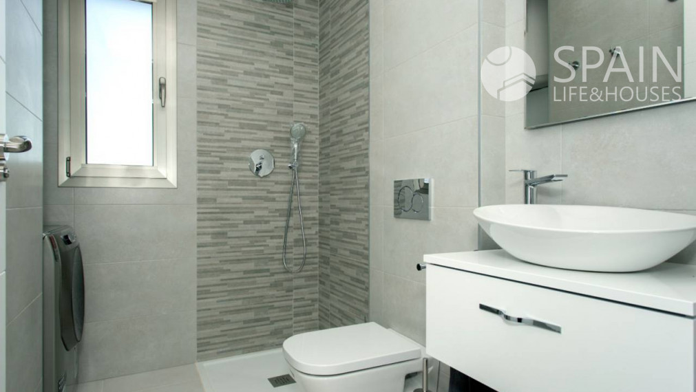 Novostavba podkrovného bytu s 3 spálňami a spoločným wellness/bazénom v la Zenia, Orihuela Costa, Alicante