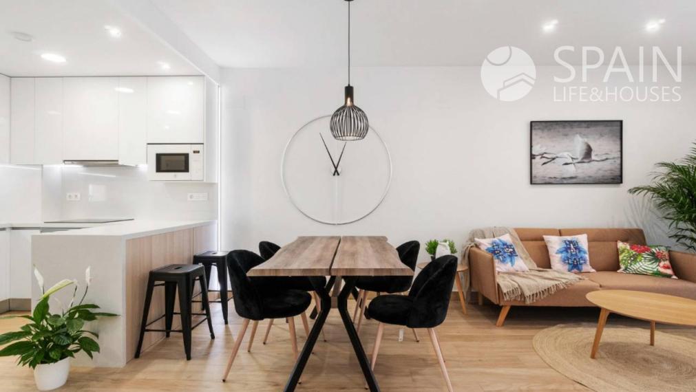 Novostavba prízemných bungalovov s 2 spálňami v meste Torrevieja, Alicante