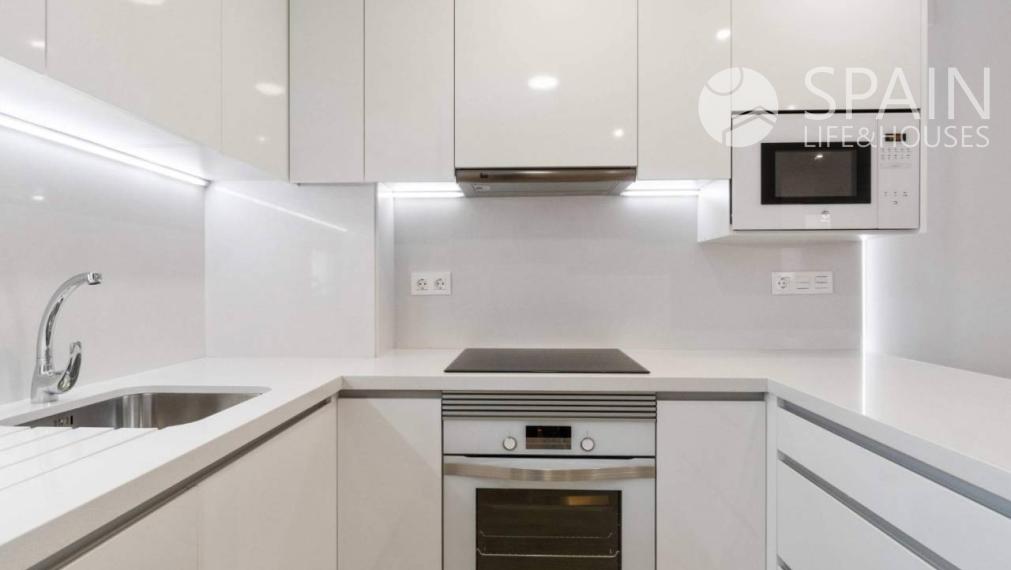 Novostavba prízemných bungalovov s 2 spálňami v meste Torrevieja, Alicante