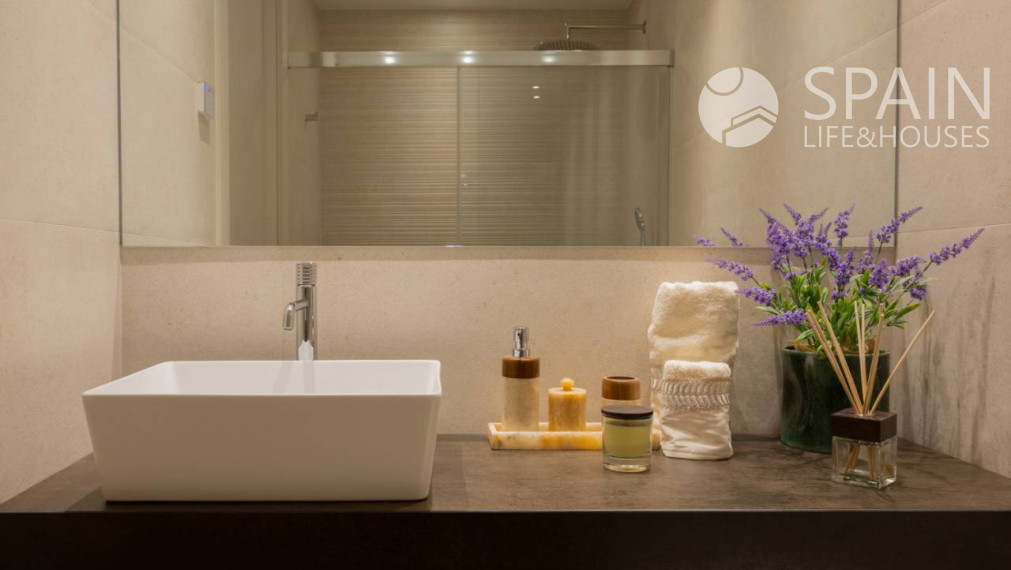 POSLEDNÉ DVA VRCHNÉ APARTMÁNY: Luxusný novopostavený byt v Punta Prima, Alicante, 2-3 km od pláže. Dodanie jún 2023