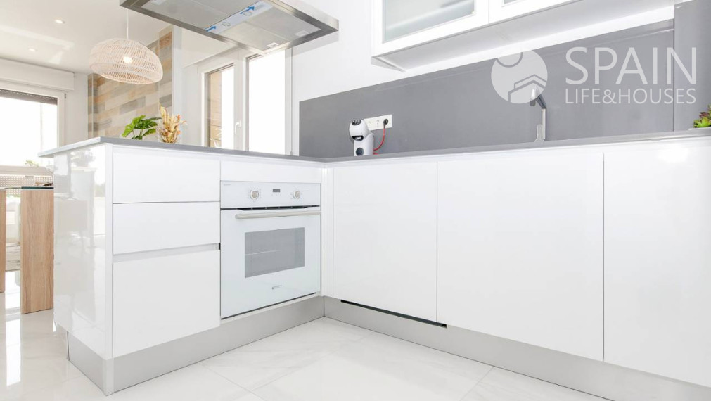 Novostavba, Bungalovy v Torrevieja, Alicante, Costa Blanca- blízko pláže aj centra