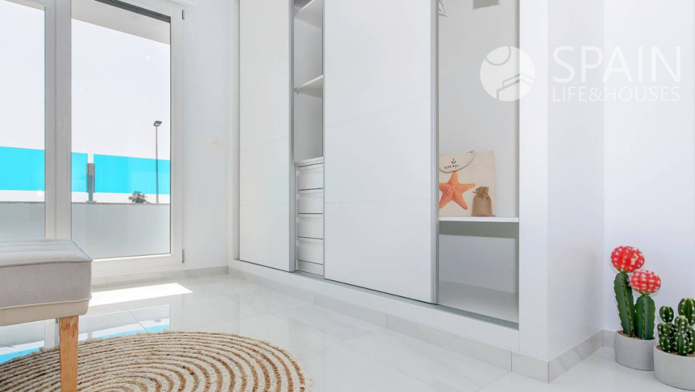 Novostavba, Bungalovy v Torrevieja, Alicante, Costa Blanca- blízko pláže aj centra