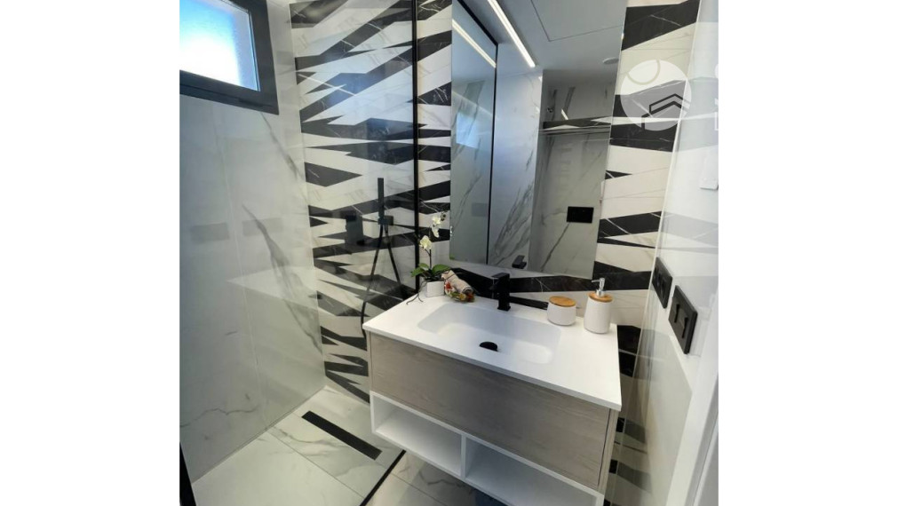 Apartmán pri mori v Guardamar del Segura, Costa Blanca, 1 km od pláže. Dodávka v marci 2022