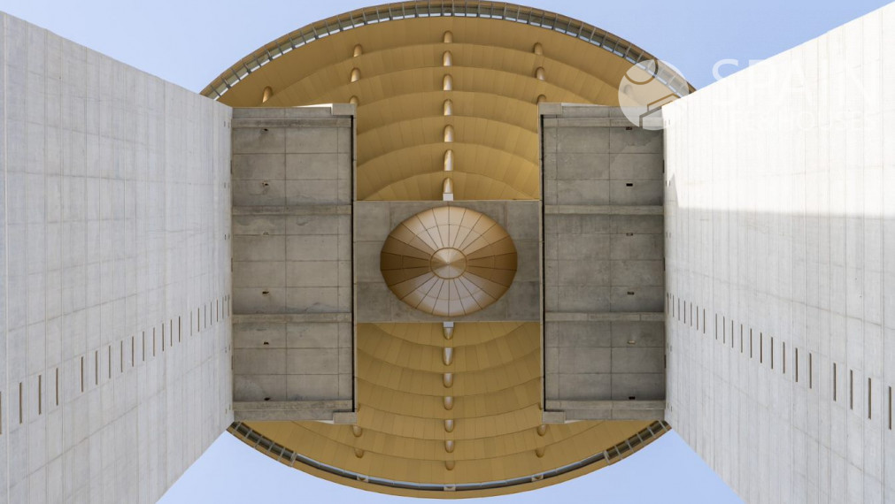 Nové luxusné apartmány v najvyššej budove Európy len 200 m od mora v Benidorme; Costa Blanca