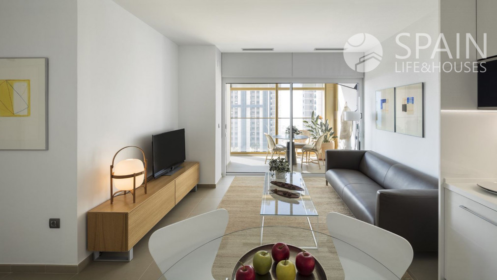 Nové luxusné apartmány v najvyššej budove Európy len 200 m od mora v Benidorme; Costa Blanca