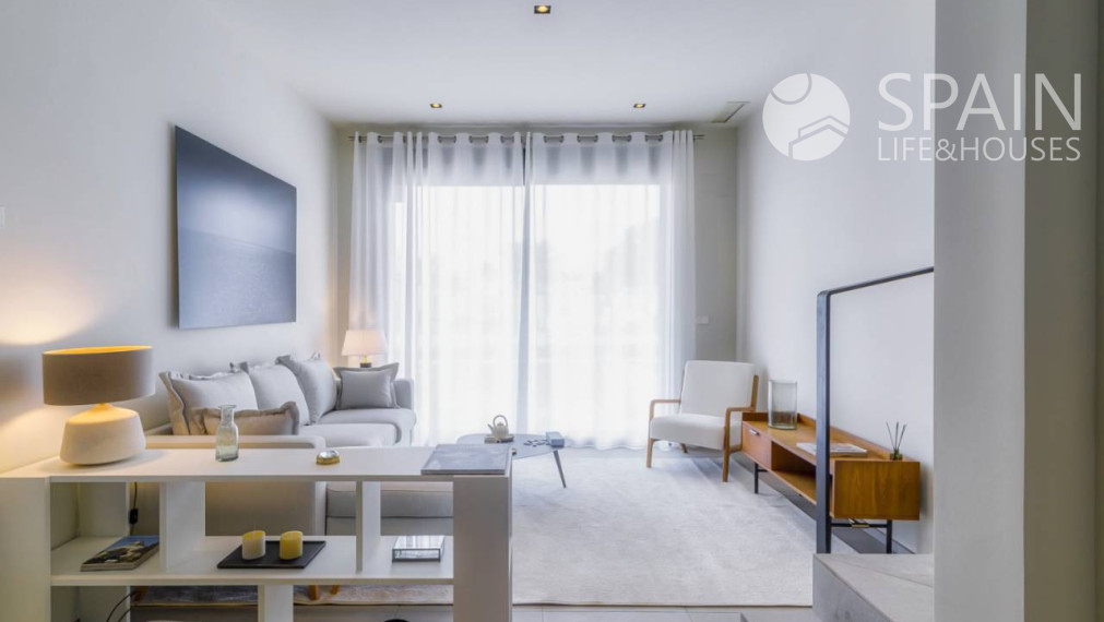 Luxusný novopostavený mestský dom v Pilar de la Horadada, 2 km od mora. Dodanie júl 2022