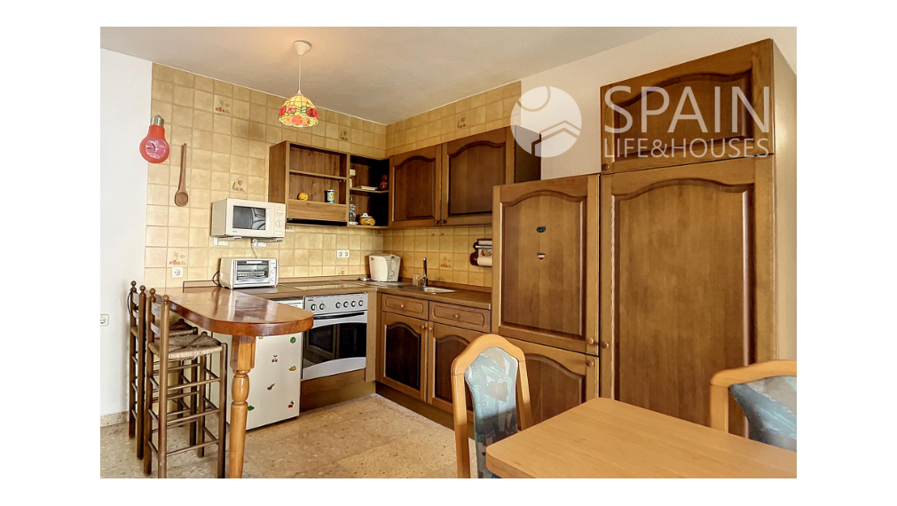 Očarujúci byt s výhľadom na more, 2 km od mora.