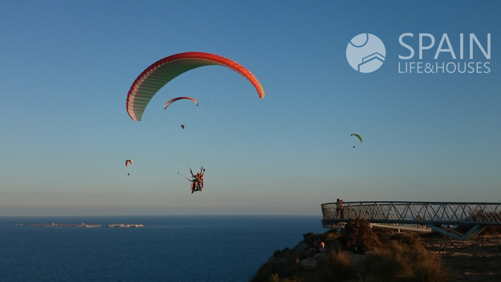 NOVÉ FANTASTICKÉ APARTMÁNY V GRAN ALACANT, 3 km od pláže, 20 minút od Alicante, Costa Blanca