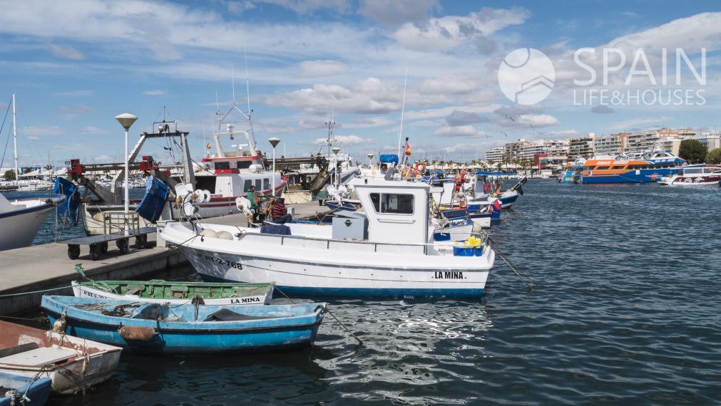 NOVÉ FANTASTICKÉ APARTMÁNY V GRAN ALACANT, 3 km od pláže, 20 minút od Alicante, Costa Blanca