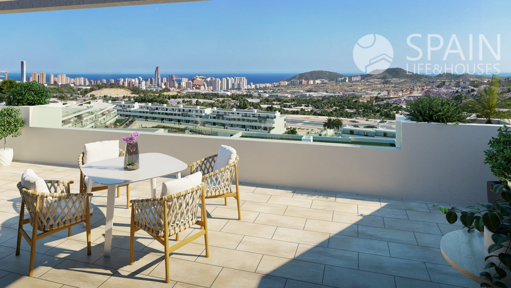 Posledné voľné apartmány s obrovskými terasami o rozlohe 40 m2 s krásnym výhľadom na more a panorámu Benidorm, Finestrat, Costa Blanca sever
