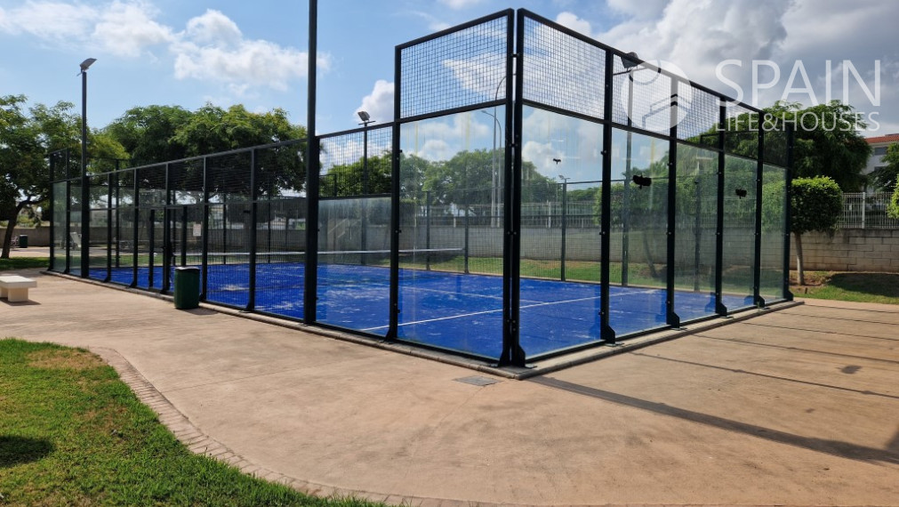 Na prenájom úžasný 3 spálňový apartmán v pokojnej oblasti El Verger (DENIA) len 6 minút chôdze od pláže