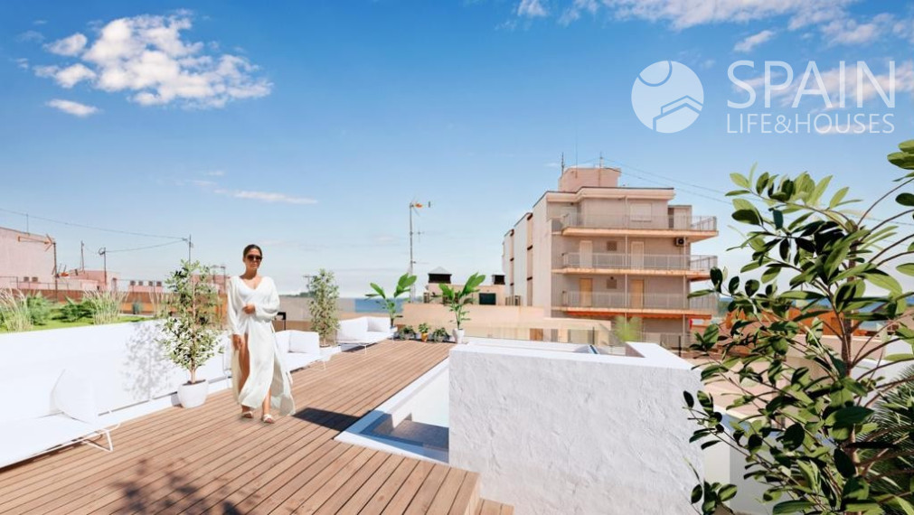 Veľkolepý apartmán s bazénom len 600 metrov od pláže v Torrevieja, Costa Blanca juh