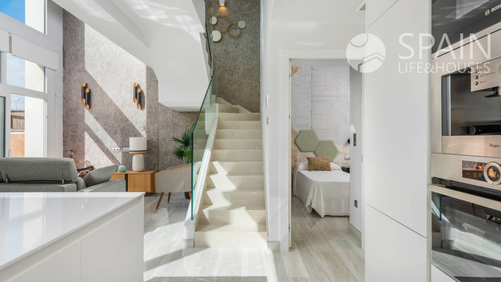 Exkluzívne luxusné vily v Rojales so súkromným bazénom, 5 km od pláže a golfového ihriska.