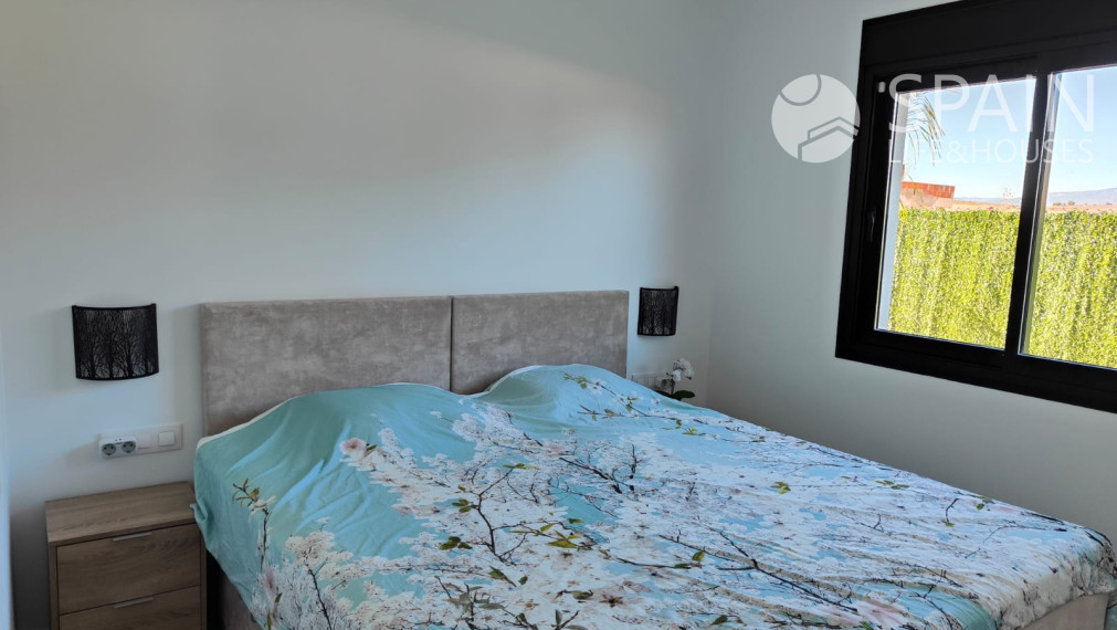 VILLA CELES. Nová samostatne stojaca vila so súkromným bazénom vo vnútrozemí, Calasparra, Murcia