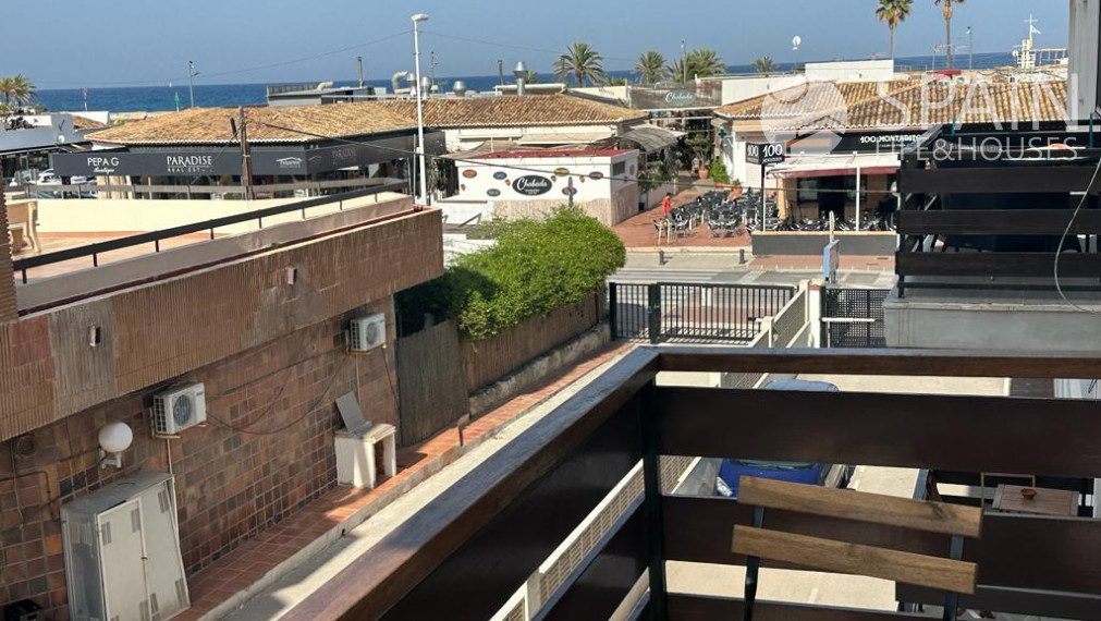 Apartmán v I.línii pri mori v Javea na prenájom