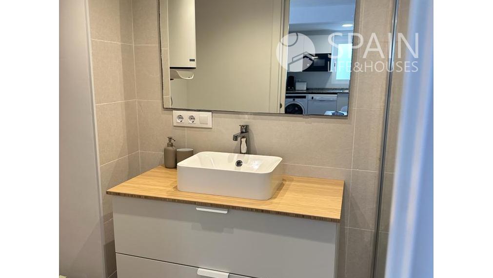 Apartmán v I.línii pri mori v Javea na prenájom