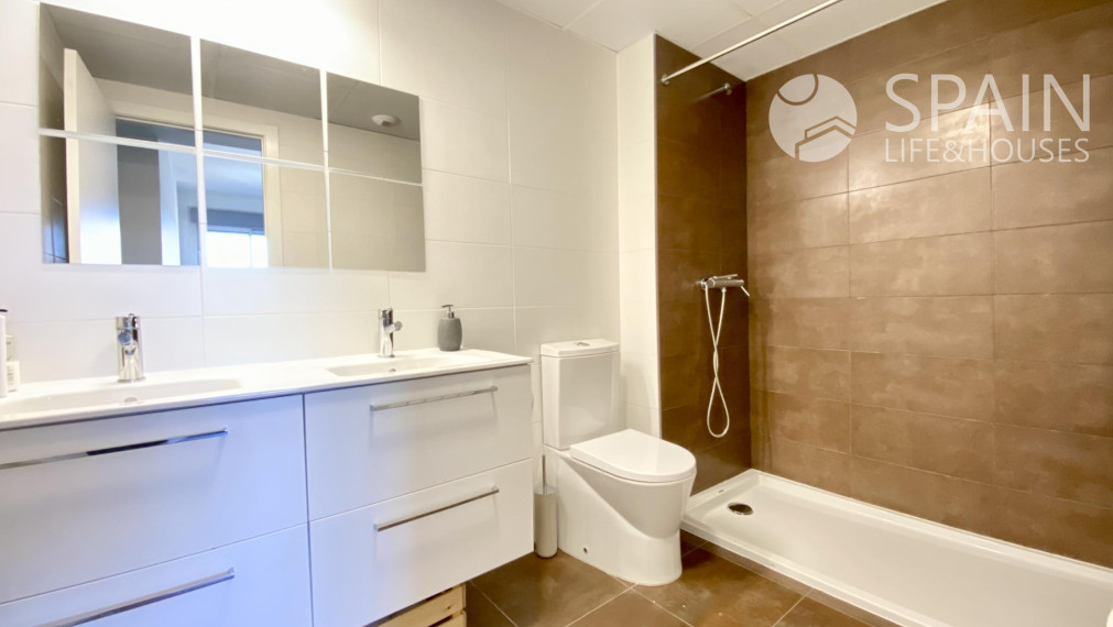 Žite v Luxuse na Pláži Arenal! 4-izbový Duplexový Penthouse s Výhľadom na Montgó a More v Jávea"