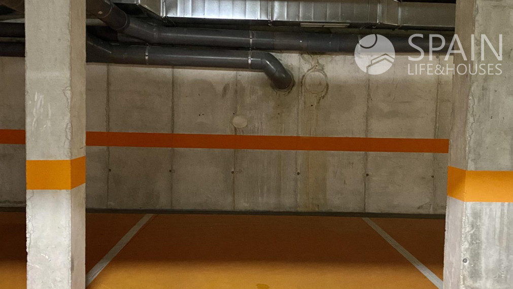 Žite v Luxuse na Pláži Arenal! 4-izbový Duplexový Penthouse s Výhľadom na Montgó a More v Jávea"