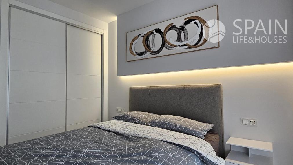 Na prenájom apartmán v 1 línii pri mori v Denia