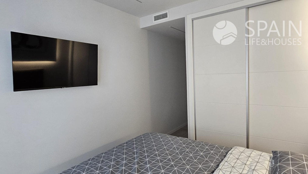 Na prenájom apartmán v 1 línii pri mori v Denia