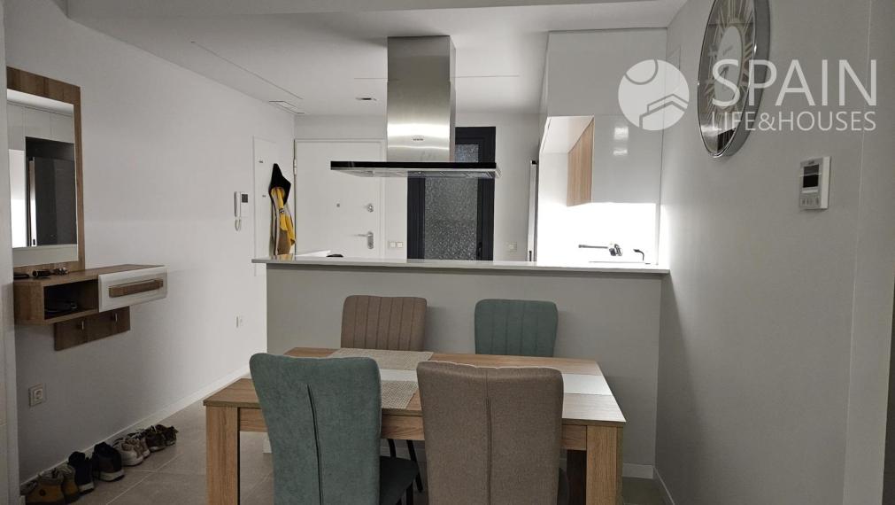 Na prenájom apartmán v 1 línii pri mori v Denia