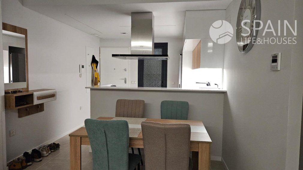 Na prenájom apartmán v 1 línii pri mori v Denia