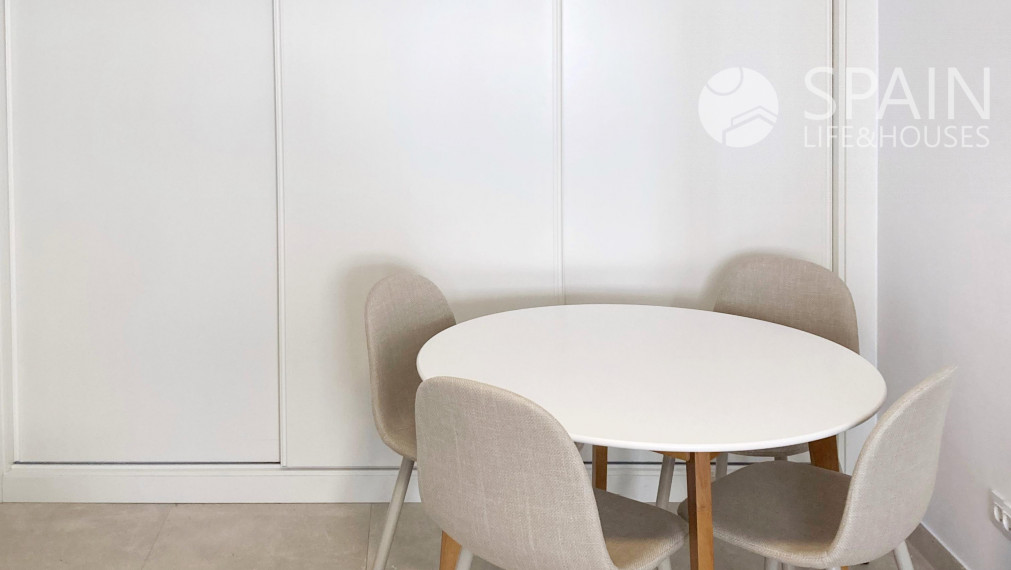 Šarmantný 2-izbový apartmán na predaj v Jávee