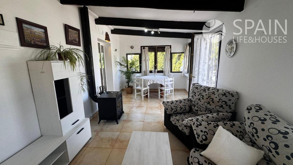 2 izbový svetlý mezonet s bazénom