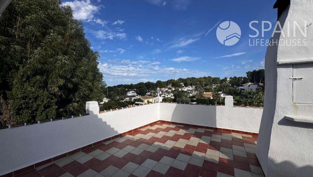 2 izbový svetlý mezonet s bazénom