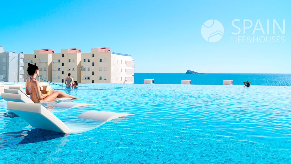 Panoramatická veža – moderné bývanie pri Playa de Poniente