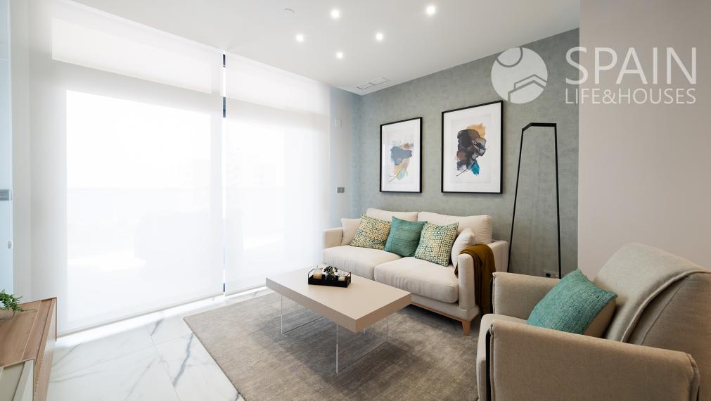 Panoramatická veža – moderné bývanie pri Playa de Poniente