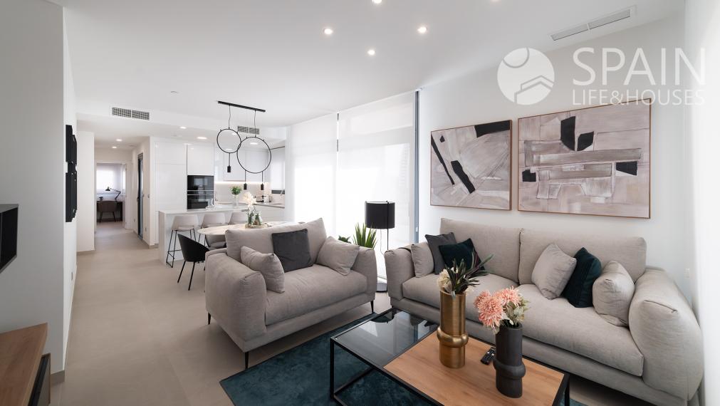 Panoramatická veža – moderné bývanie pri Playa de Poniente